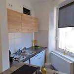 아파트 City Apartment *