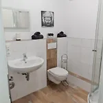 City Apartment 아파트 *